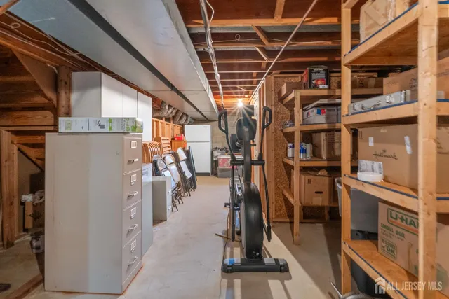 $1,050,000 | 25 Cherokee Road, East Brunswick, NJ 08816