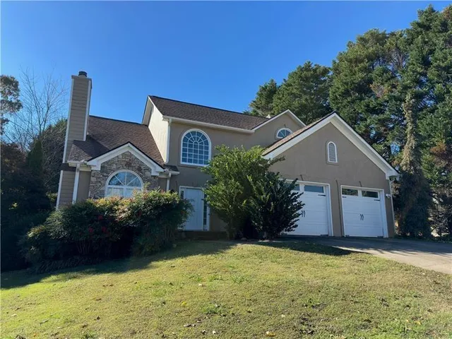 $2,300 | 1251 Green Oak Circle Northwest, Lawrenceville, GA 30043