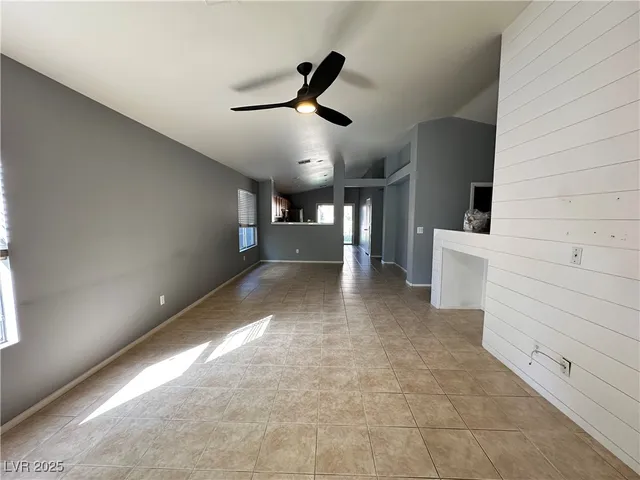 $2,000 | 3249 River Glorious Lane, Las Vegas, NV 89135