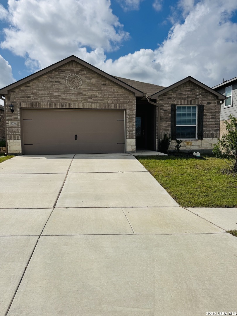 9219 Bennett Forest Converse, TX 78109 - Photo 1 of 29