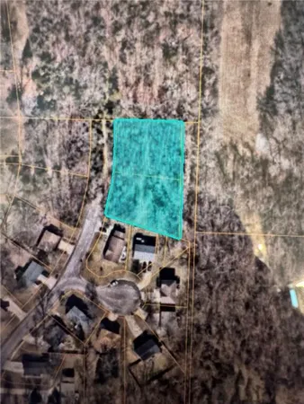 $35,000 | 404 Countryside Road, Blue Springs, MO 64015
