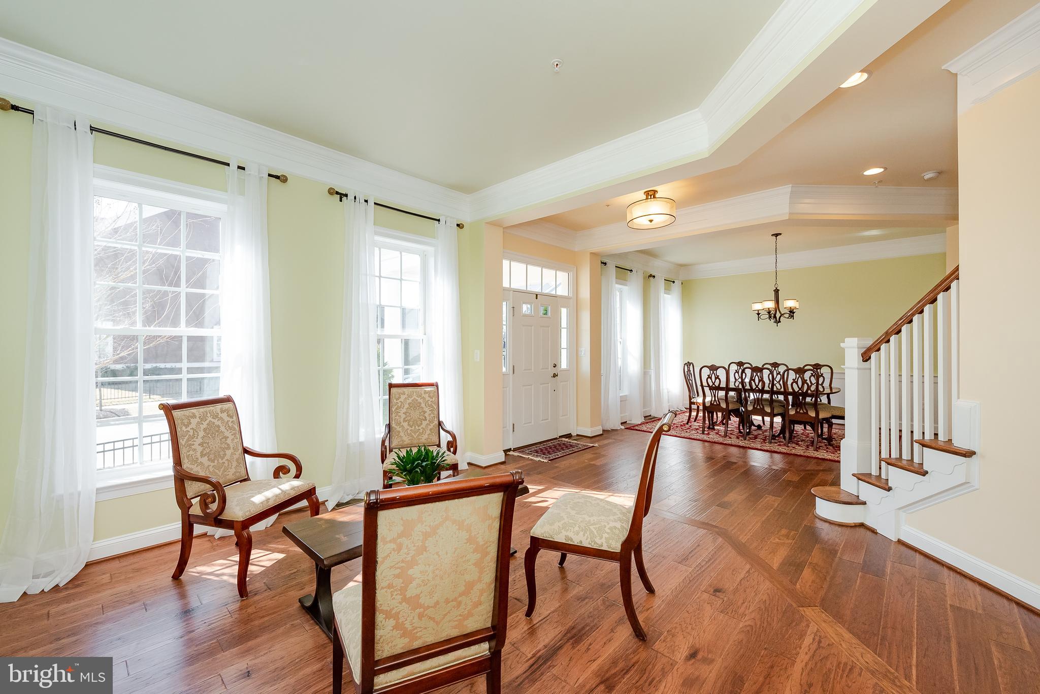 7812 Blue Ribbon Street Fulton, MD 20759 - Photo 10 of 59 Living Room