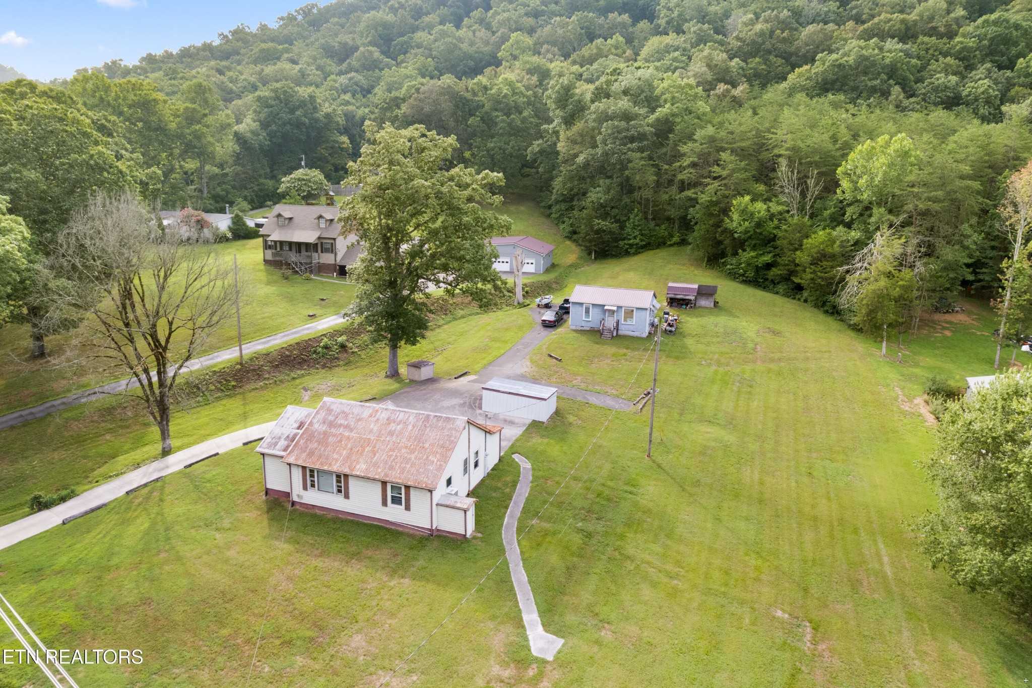 29182920 Miller Road Powell, TN 37849 - Photo 14 of 18 Gallery Image 14