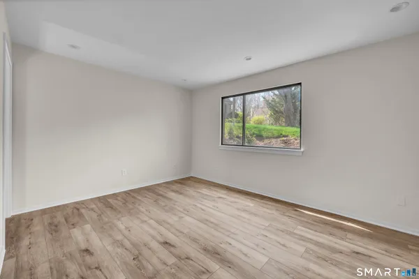$289,900 | 32 Heritage Village, Unit C, Southbury, CT 06488