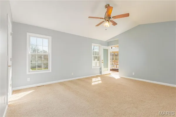 $385,000 | 3 Mark Drive, Vandalia, IL 62471