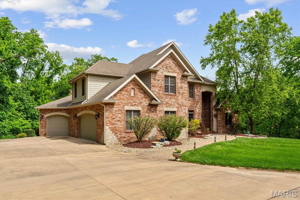 4516 Levis Lane Godfrey, IL 62035 - Photo 3 of 82