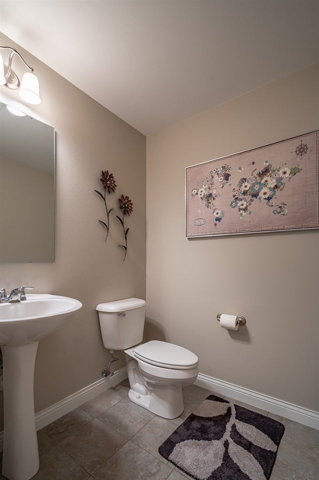 715 Mission Point Road Iowa City, IA 52245 - Photo 15 of 25 Gallery Image 15