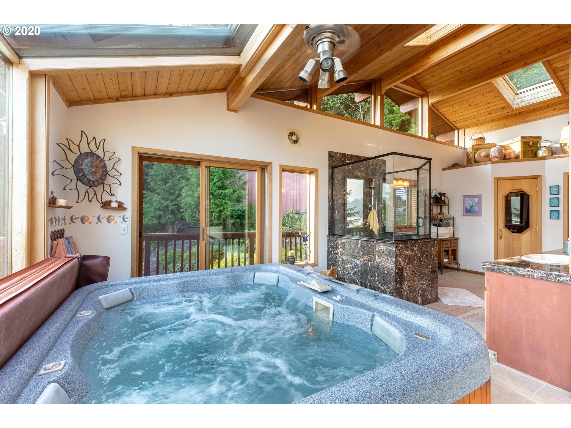 71581 Sunny Cove Road Lakeside, OR 97449 - Photo 19 of 32 Gallery Image 19