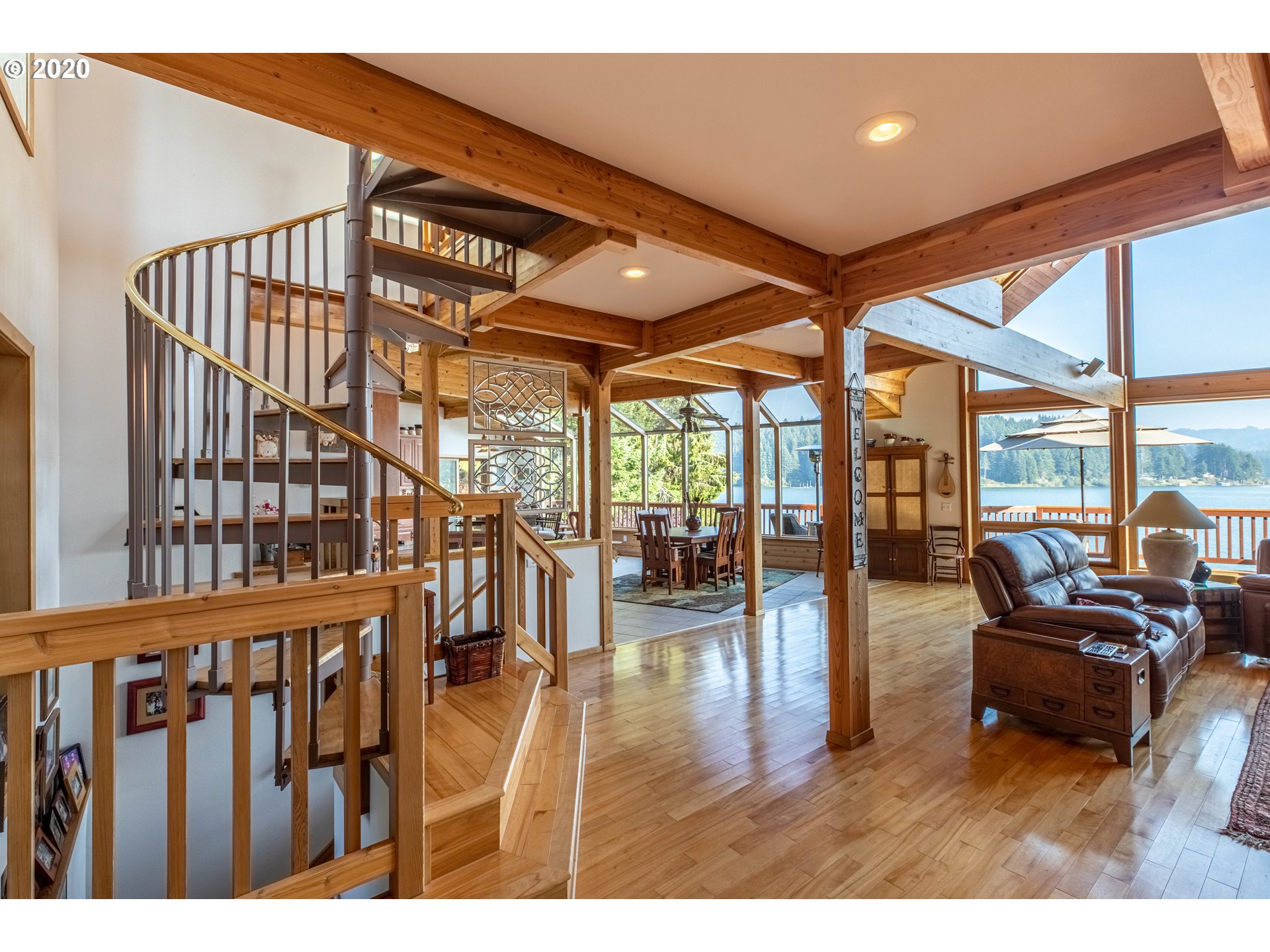 71581 Sunny Cove Road Lakeside, OR 97449 - Photo 9 of 32 Gallery Image 9