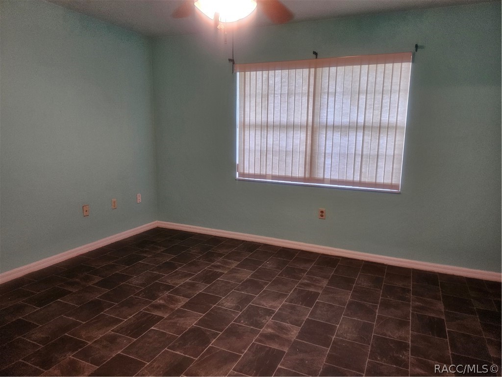 650 West Diamond Bird Loop Hernando, FL 34442 - Photo 17 of 24