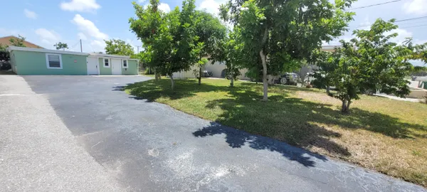 $1,000 | 1069 West 30th Street, Unit 6, Riviera Beach, FL 33404