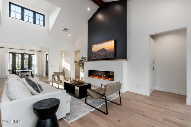 $14,000 | 4017 North 49th Place, Phoenix, AZ 85018