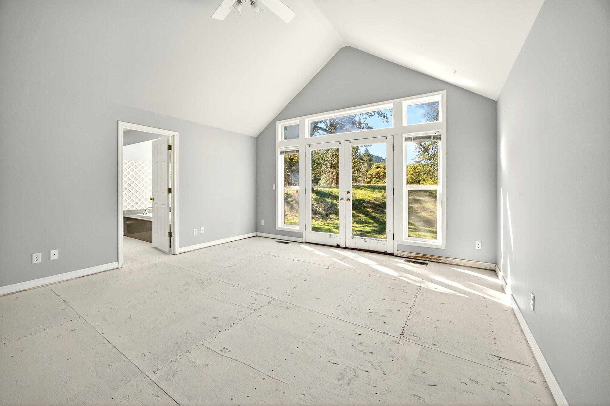 2467 Eastside Road Jacksonville, OR 97530 - Photo 70 of 85 ApxER00071