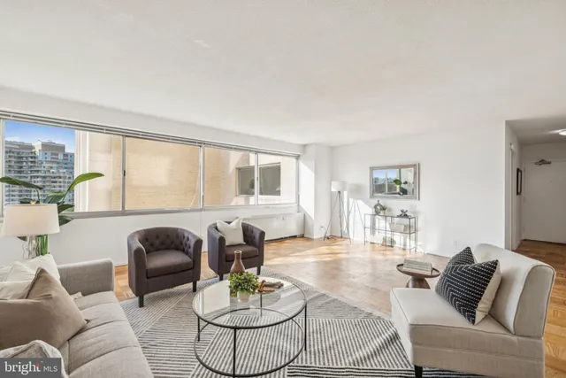 $299,500 | 5500 Friendship Boulevard, Unit 2019N, Chevy Chase, MD 20815
