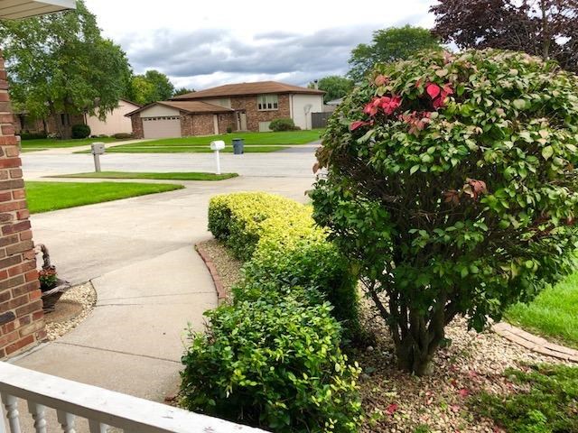 2560 Fossil Stone Road Dyer, IN 46311 - Photo 15 of 18 640x480