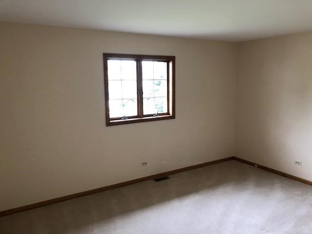 2560 Fossil Stone Road Dyer, IN 46311 - Photo 8 of 18 640x480