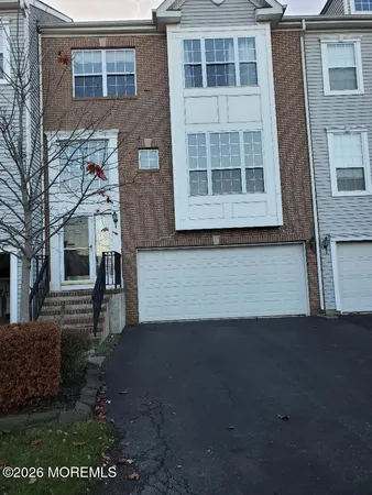 $4,300 | 350 Bernard Drive, Unit 350, Morganville, NJ 07751
