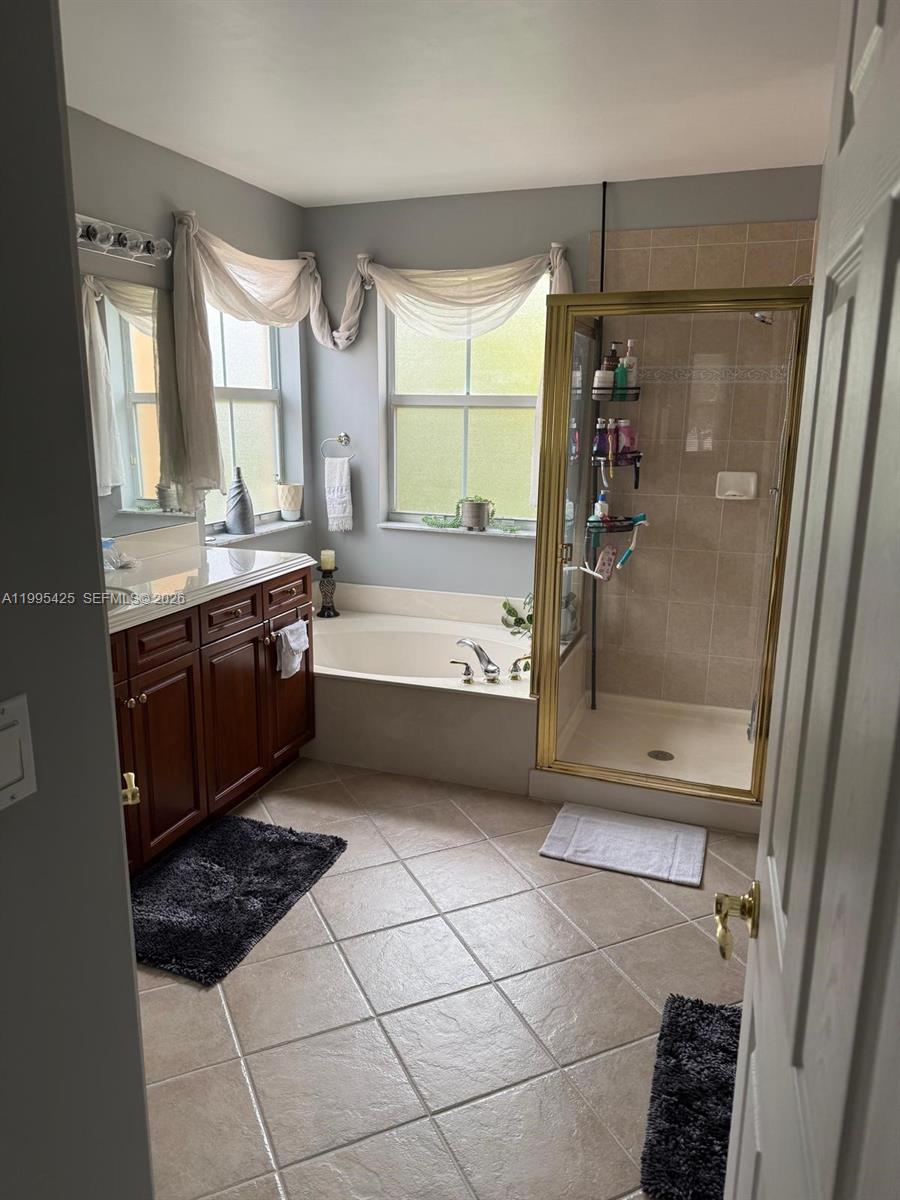 15744 Southwest 53rd Court Miramar, FL 33027 - Photo 16 of 46