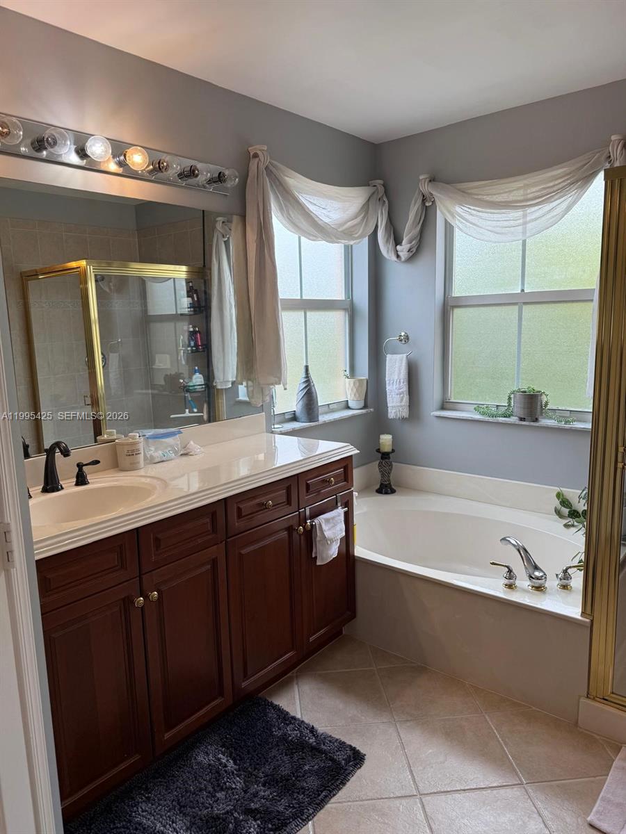 15744 Southwest 53rd Court Miramar, FL 33027 - Photo 17 of 46