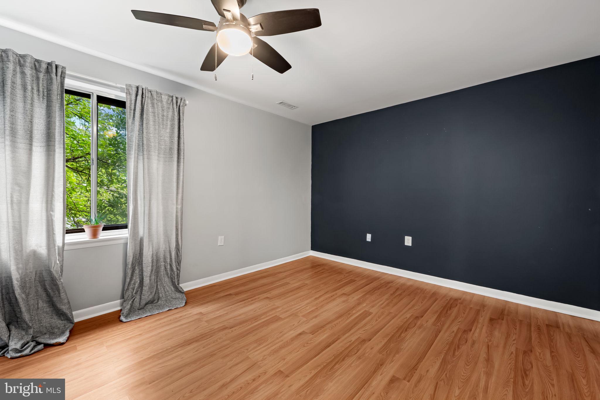 121 Cross Keys Road, Unit R121D Baltimore, MD 21210 - Photo 19 of 36 bedroom