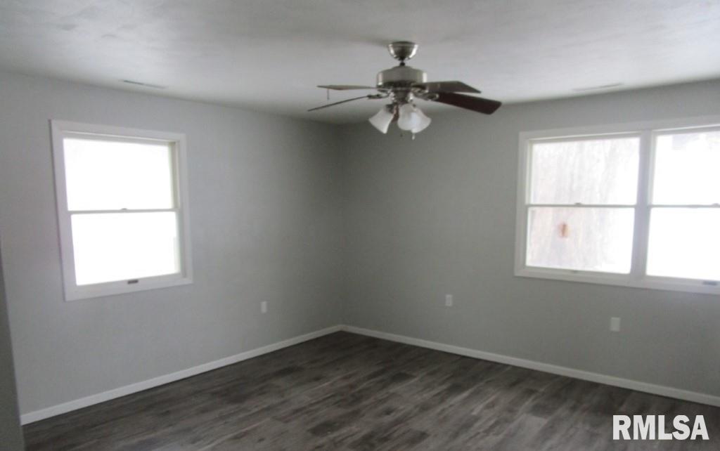 1511 36th Avenue Moline, IL 61265 - Photo 9 of 13