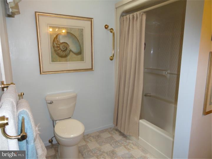 2684 Upper Ridge Road Pennsburg, PA 18073 - Photo 14 of 25 Bedroom - Main