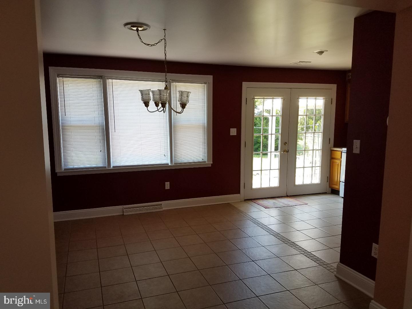 106 Spruce Street Reading, PA 19607 - Photo 7 of 15