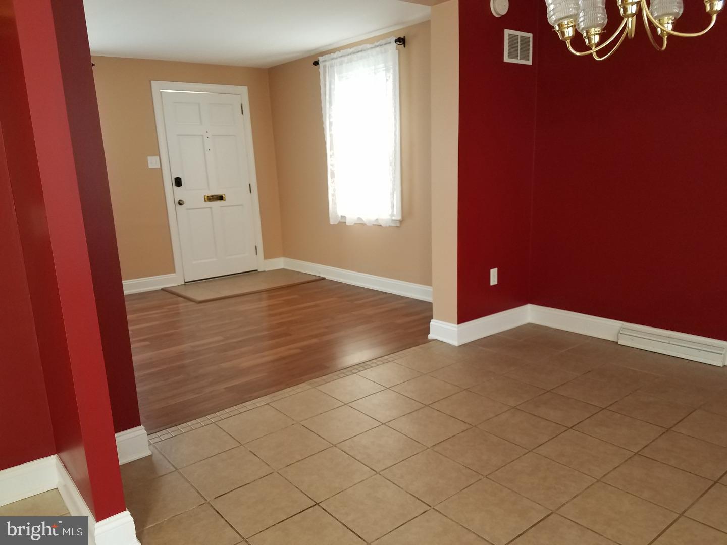 106 Spruce Street Reading, PA 19607 - Photo 8 of 15