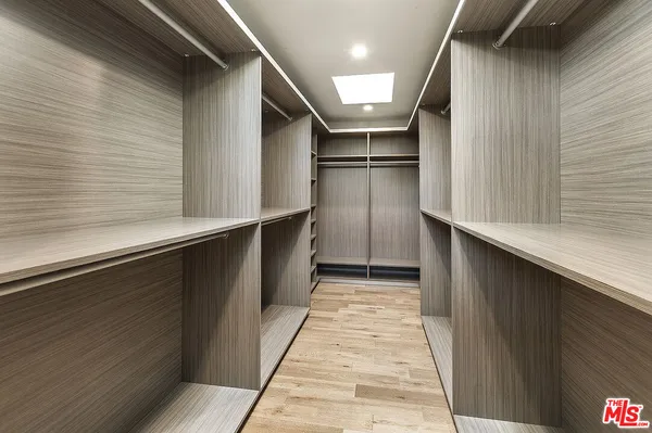 $11,500 | 16540 Moorpark Street, Encino, CA 91436