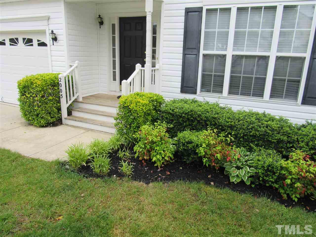2005 Summer Shire Way Raleigh, NC 27604 - Photo 3 of 25