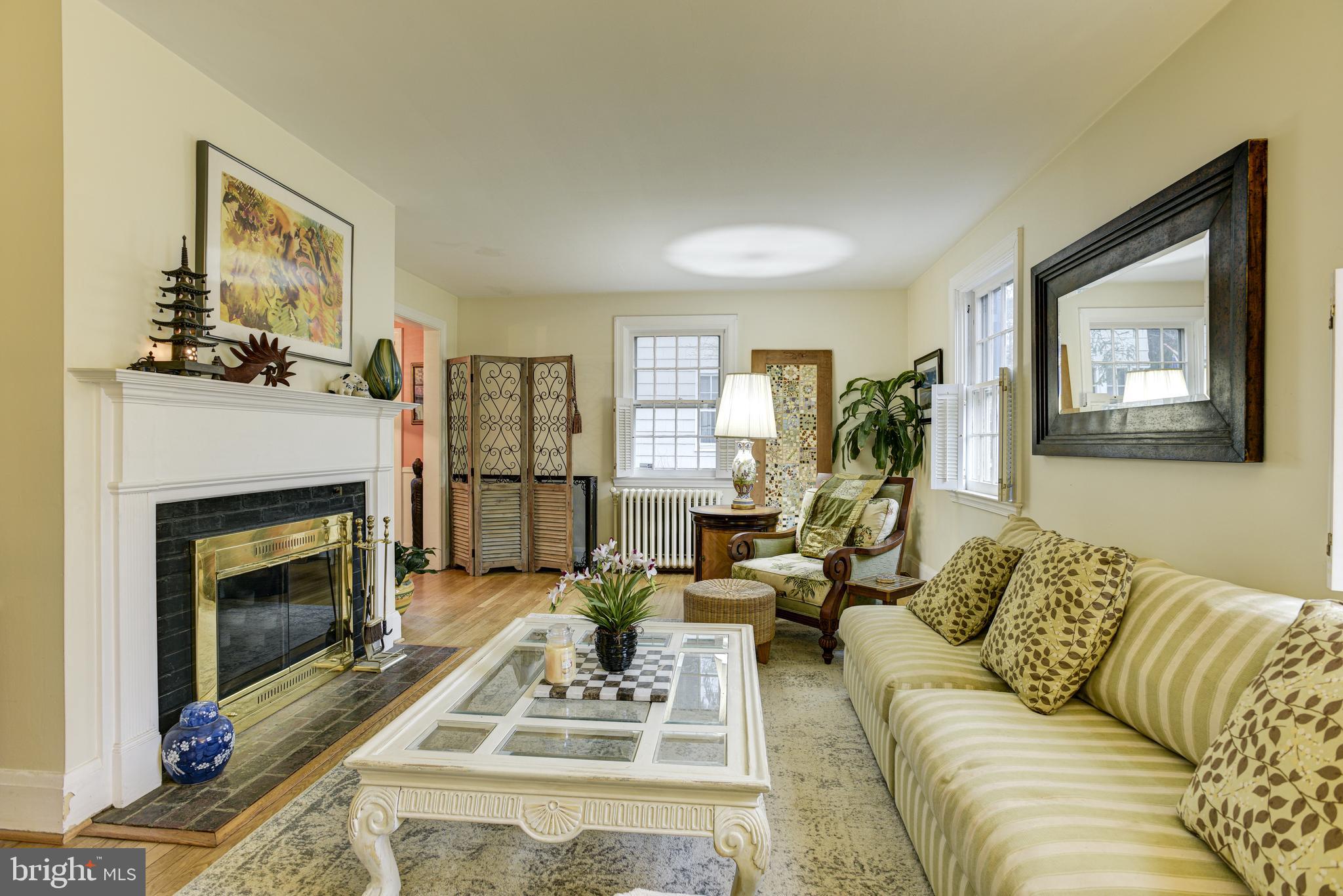 312 St Dunstans Road Baltimore, MD 21212 - Photo 10 of 54 Hardwoods