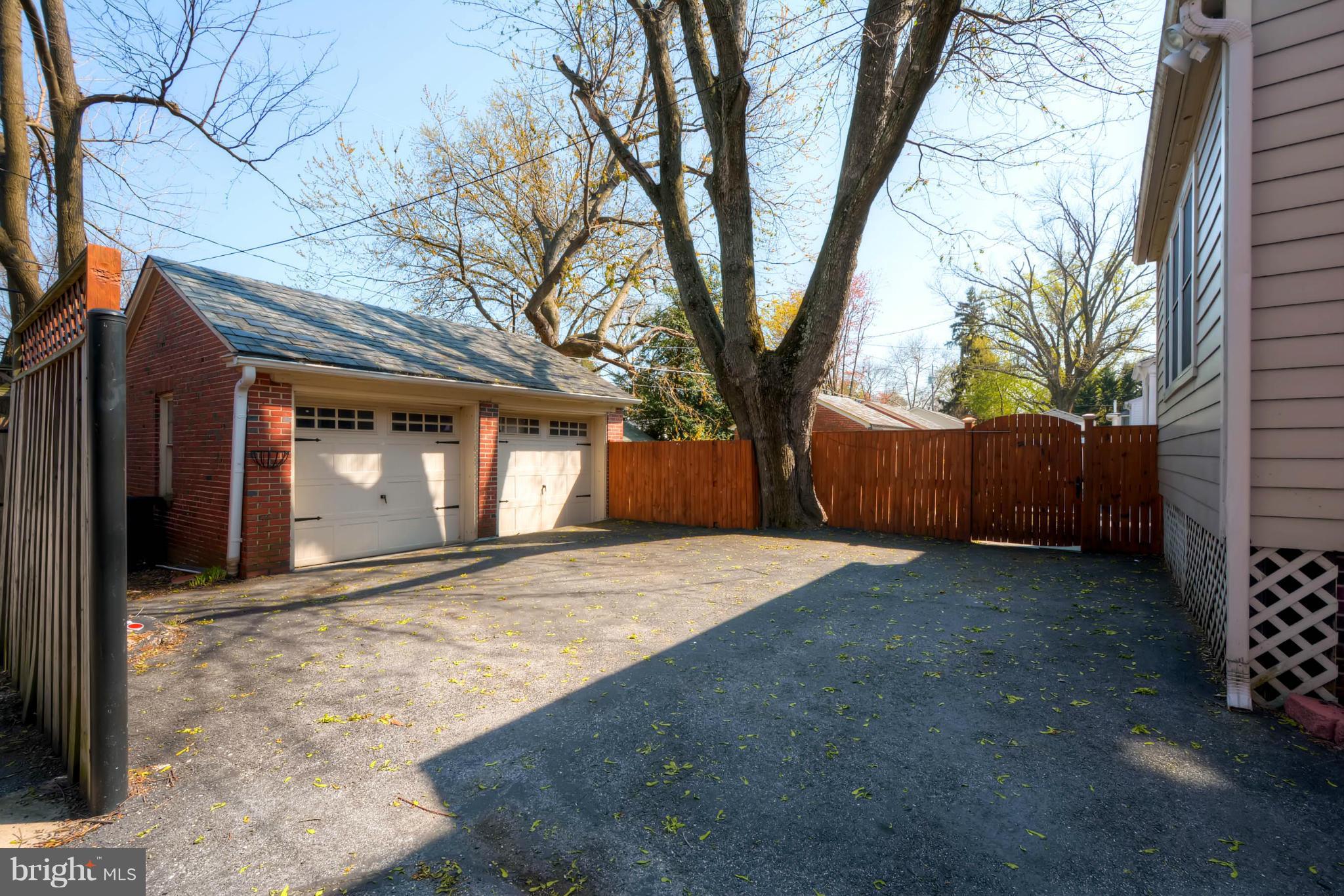 7111 York Road Baltimore, MD 21212 - Photo 28 of 30 2 Car Garage