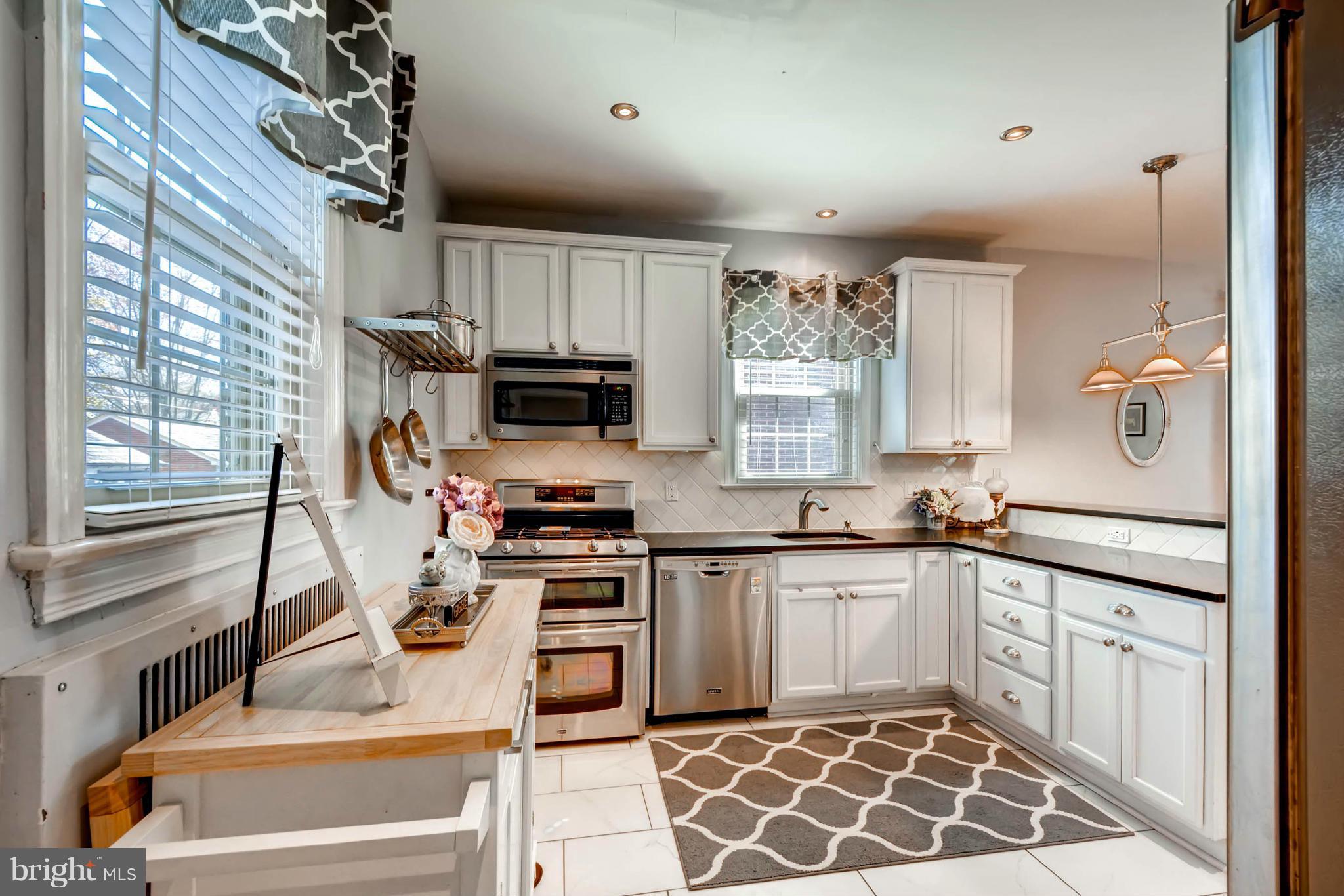 7111 York Road Baltimore, MD 21212 - Photo 8 of 30 Kitchen