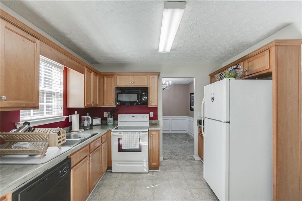 1534 Cardinal Lane Winder, GA 30680 - Photo 14 of 43