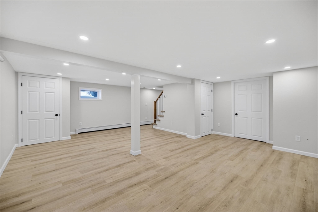 21 Woodside Road Billerica, MA 01862 - Photo 27 of 35