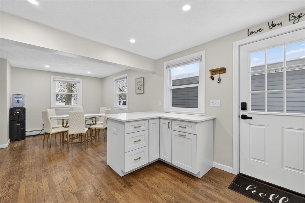 21 Woodside Road Billerica, MA 01862 - Photo 6 of 35