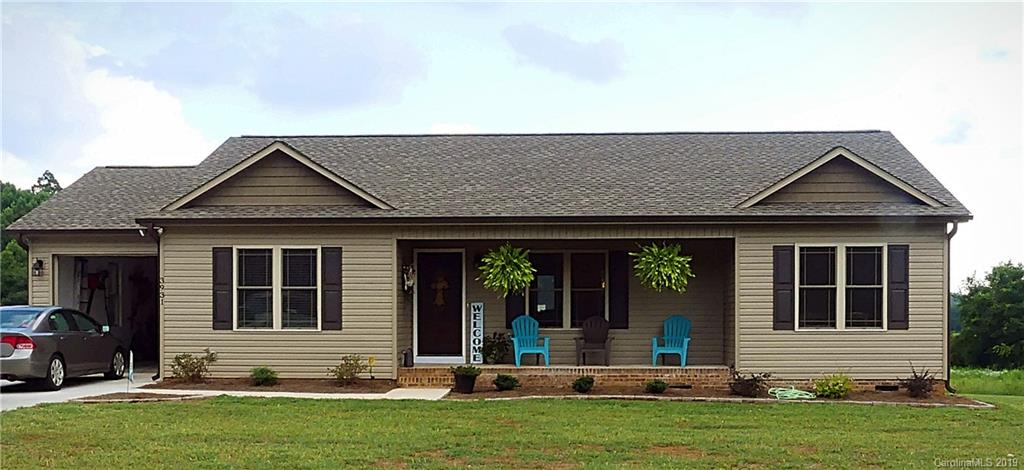 3931 Ritchie Road Lincolnton, NC 28092 - Photo 1 of 48 Gallery Image 1