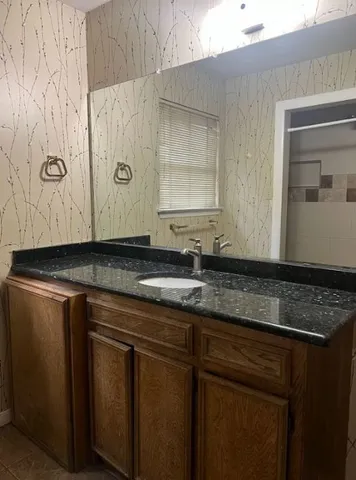 $800 | 2813 Rio Grande Street, Unit 3, Austin, TX 78705