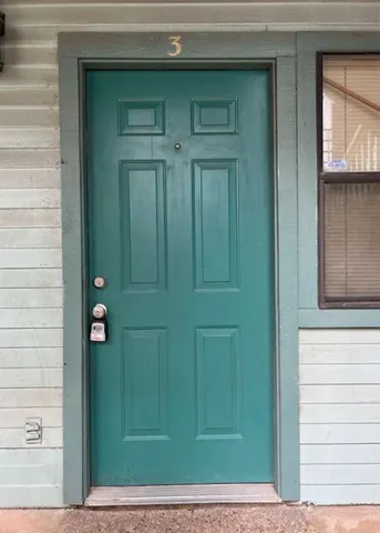 $800 | 2813 Rio Grande Street, Unit 3, Austin, TX 78705