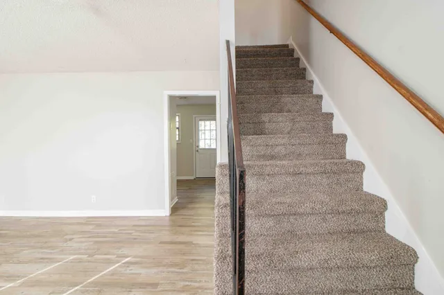 $830 | 820 Golf View Place, Unit C, Clarksville, TN 37043