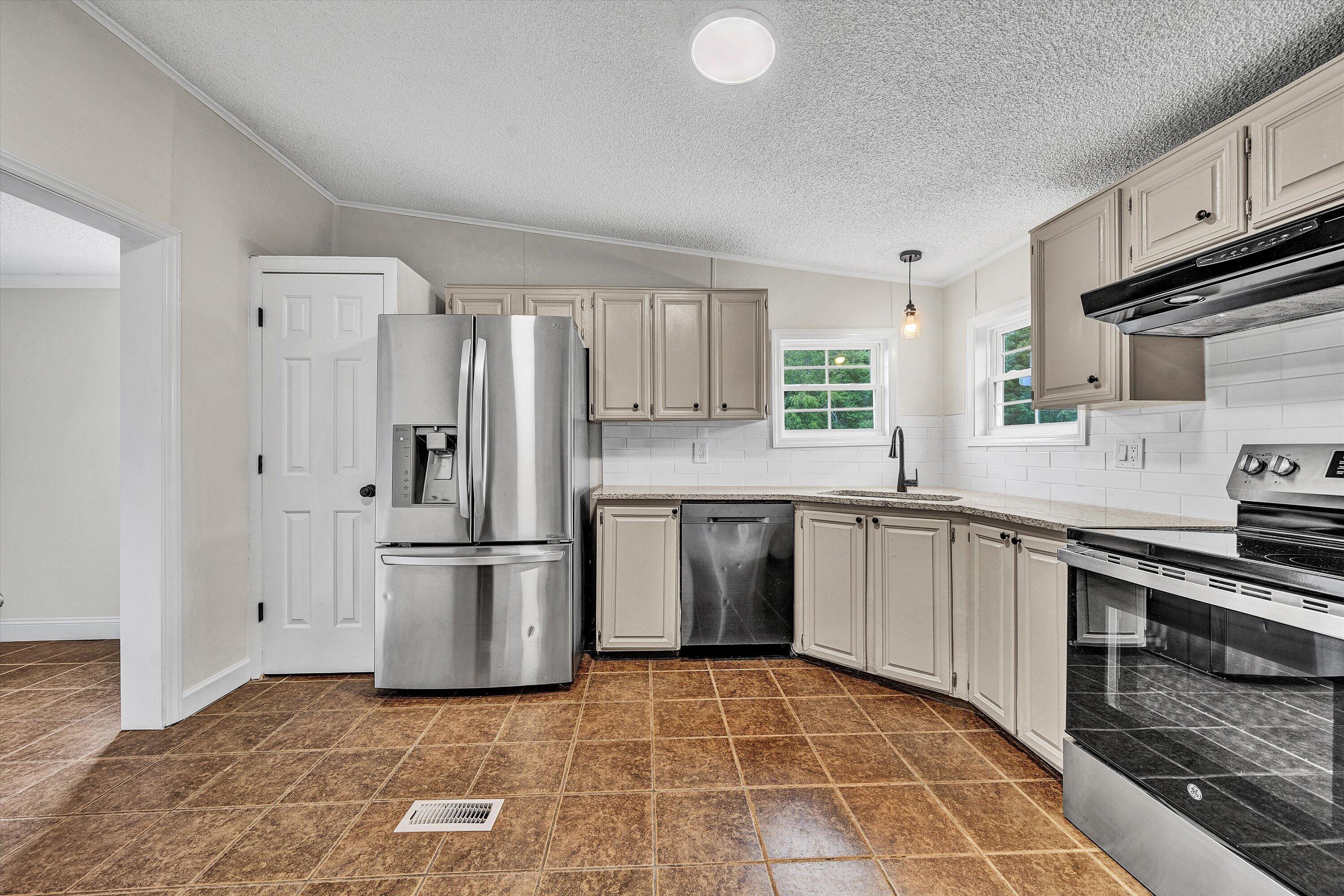 2825 Forage Road Shawsville, VA 24162 - Photo 9 of 27 08-SGM-08056