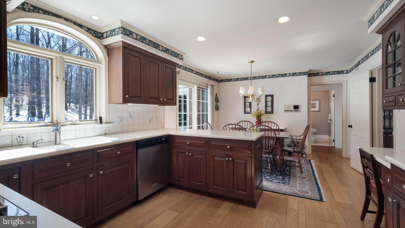 5754 South Deer Run Road Doylestown, PA 18902 - Photo 16 of 53 Kitchen
