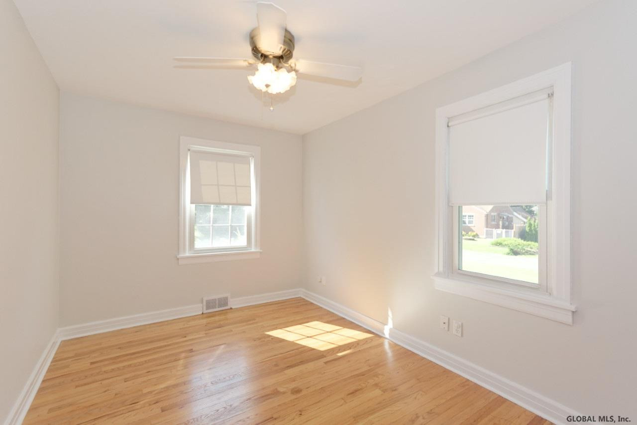 325 Nimitz Road Schenectady, NY 12304 - Photo 20 of 24 Photo 20