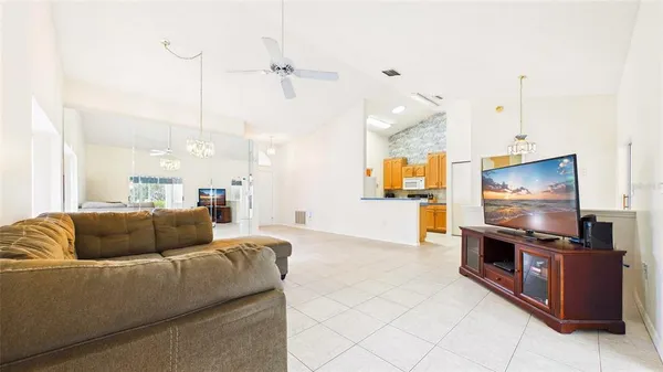 $215,000 | 2013 Del Webb Boulevard West, Sun City Center, FL 33573