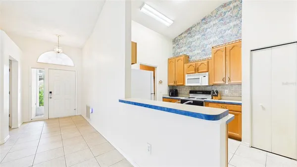 $215,000 | 2013 Del Webb Boulevard West, Sun City Center, FL 33573