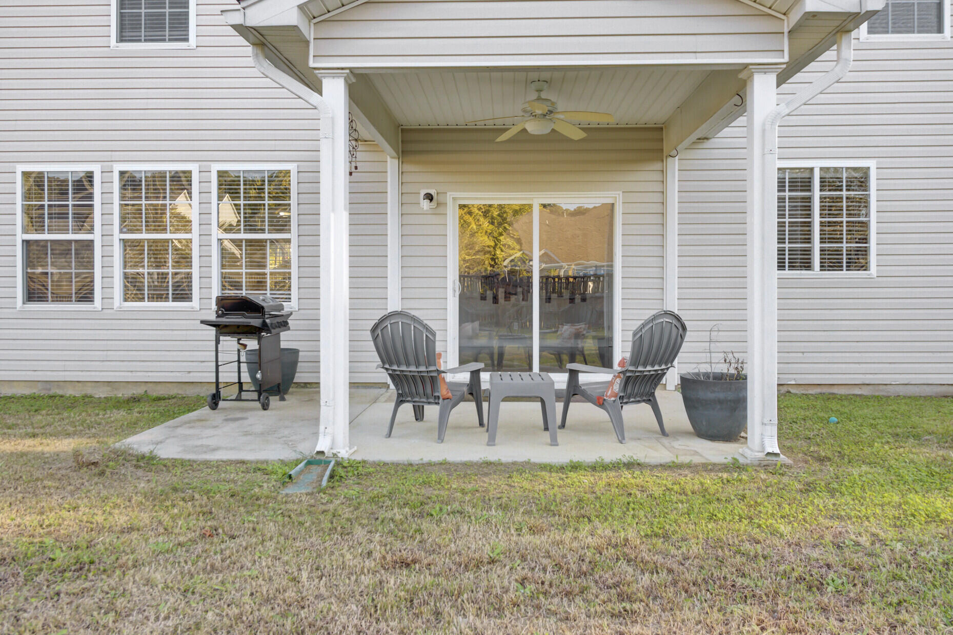 330 Albrighton Way Moncks Corner, SC 29461 - Photo 41 of 46 92_54_mls