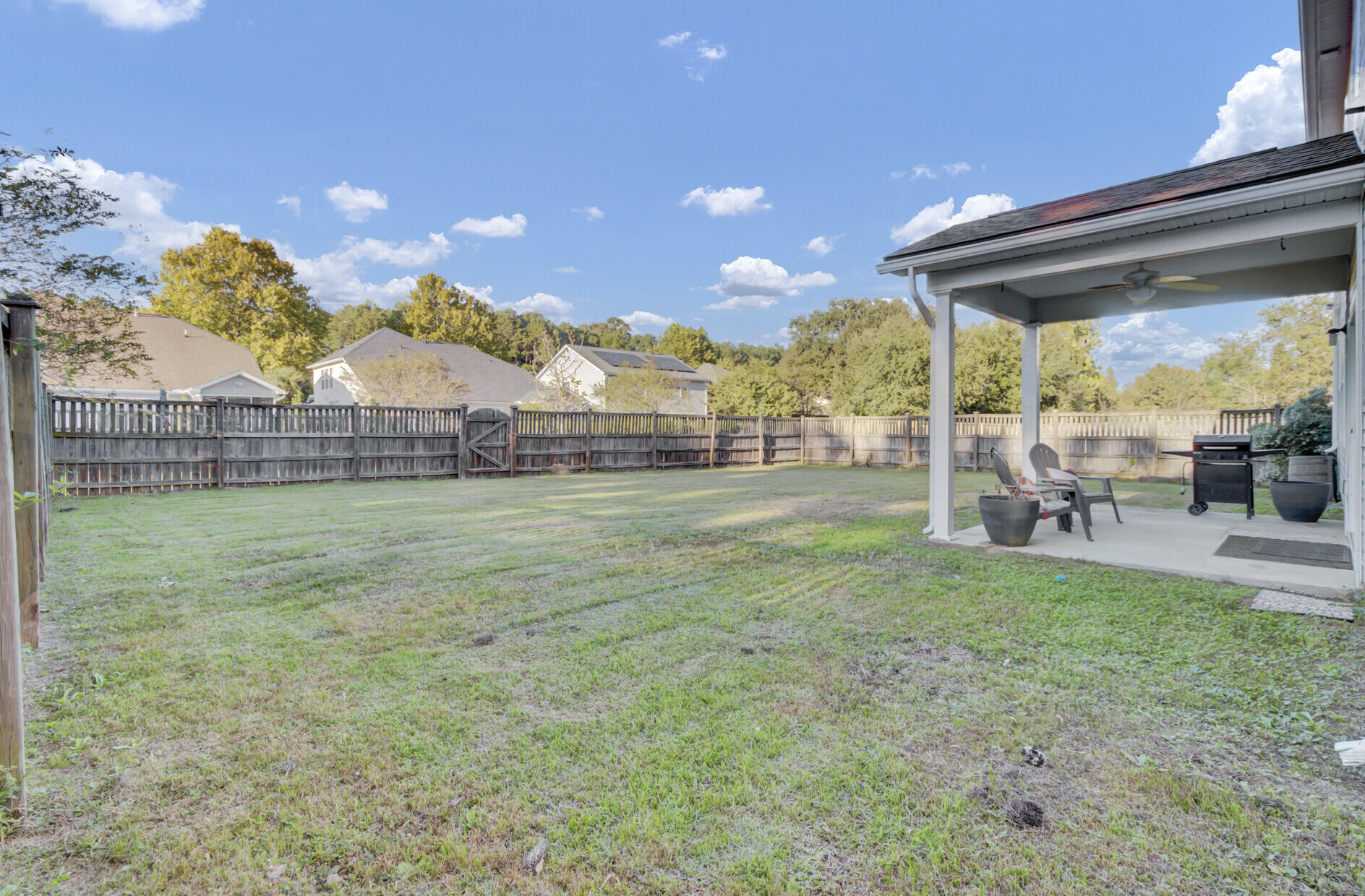 330 Albrighton Way Moncks Corner, SC 29461 - Photo 42 of 46 93_55_mls