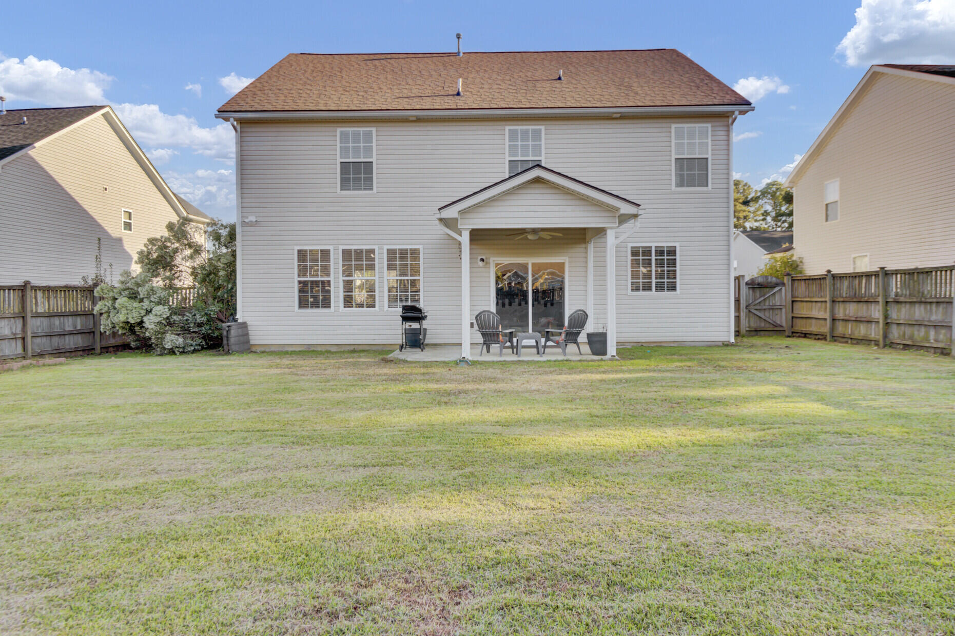 330 Albrighton Way Moncks Corner, SC 29461 - Photo 44 of 46 95_57_mls
