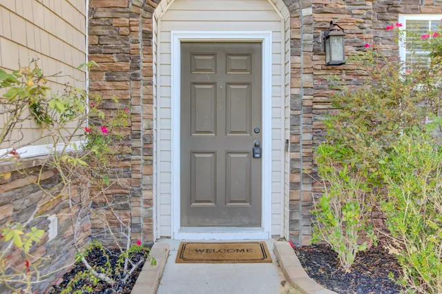 $373,900 | 330 Albrighton Way, Moncks Corner, SC 29461