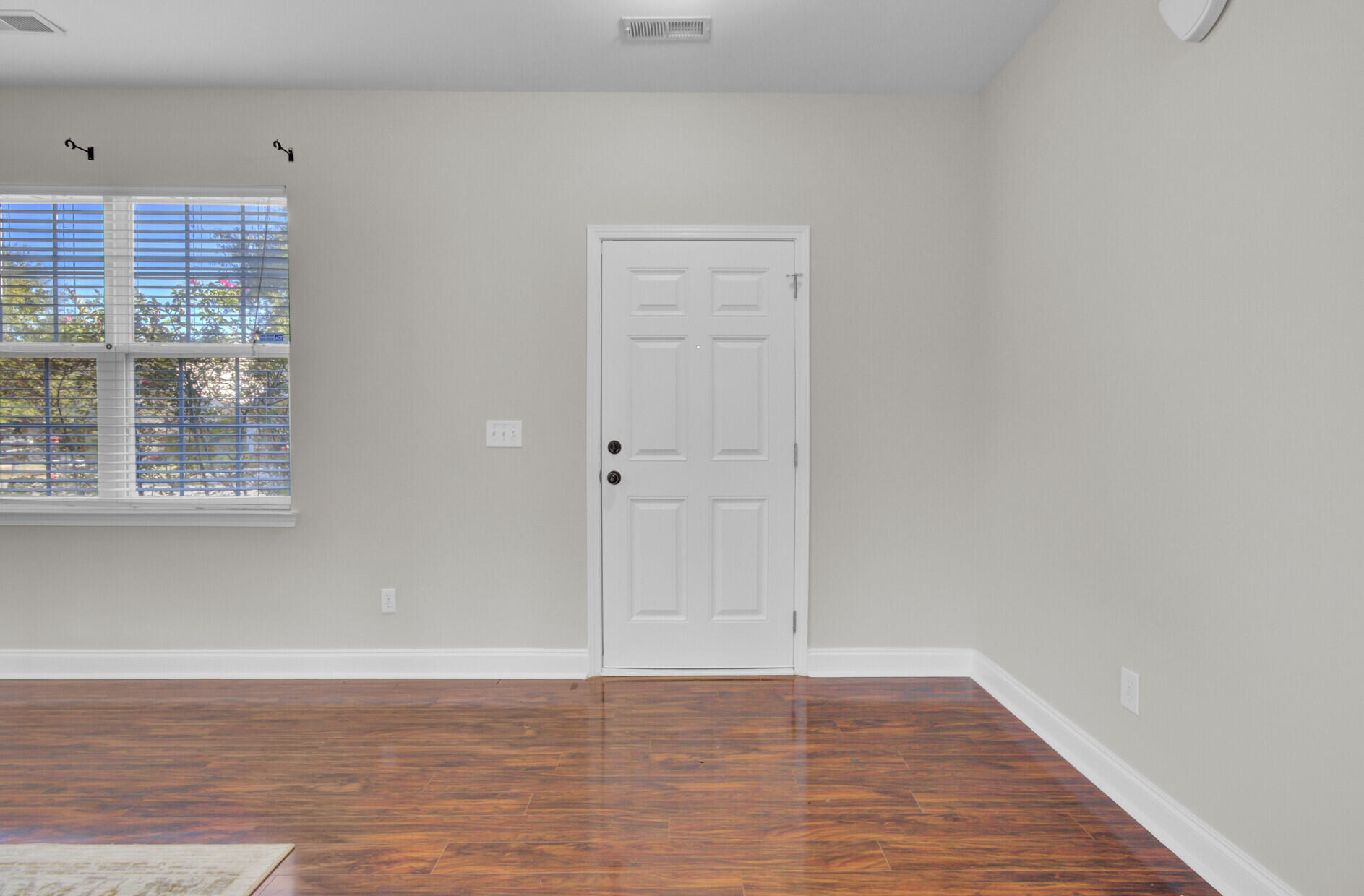 330 Albrighton Way Moncks Corner, SC 29461 - Photo 8 of 46 55_8 (1)_mls